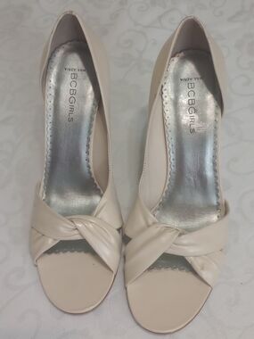 BCBGirls Cream Knotted Peep-Toe Heels
